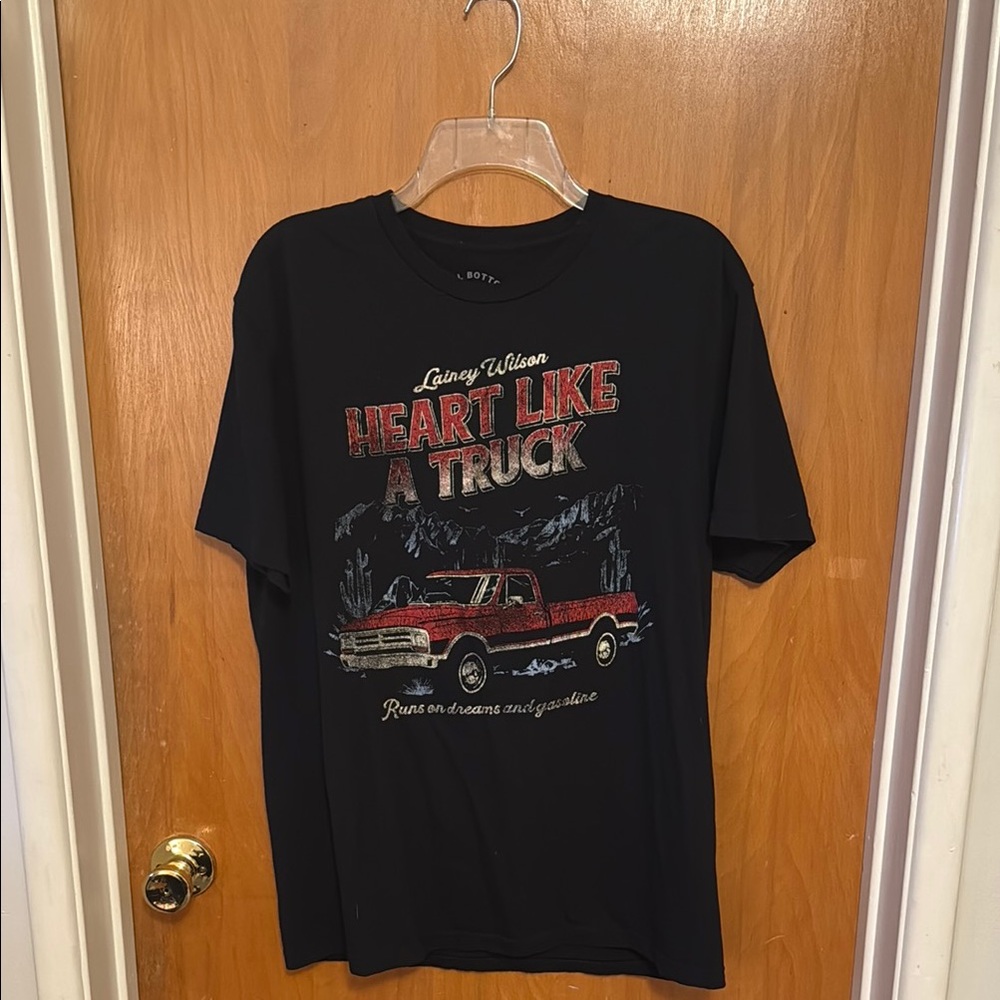 Lainey Wilson Black Graphic T-Shirt with Red Truck Design heart like a truck